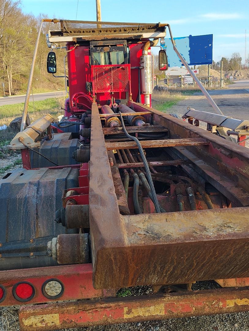 2003 INTERNATIONAL 9400i - Image 3